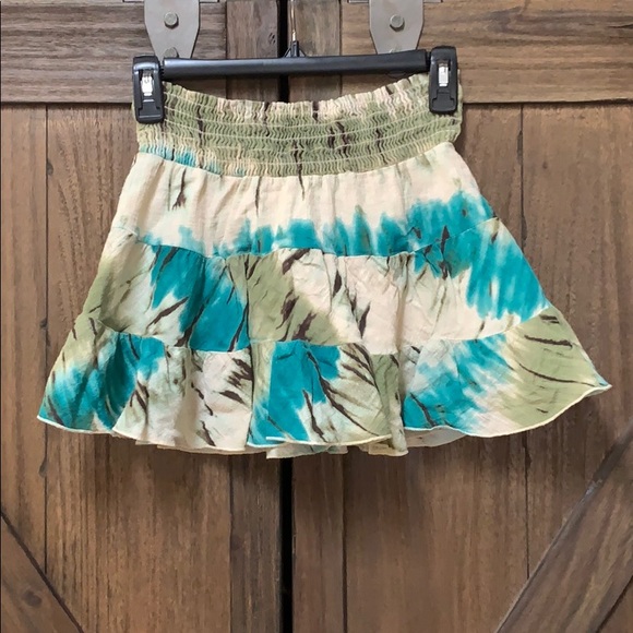 tiered Guess miniskirt with wide elastic waist, XS - Picture 1 of 7